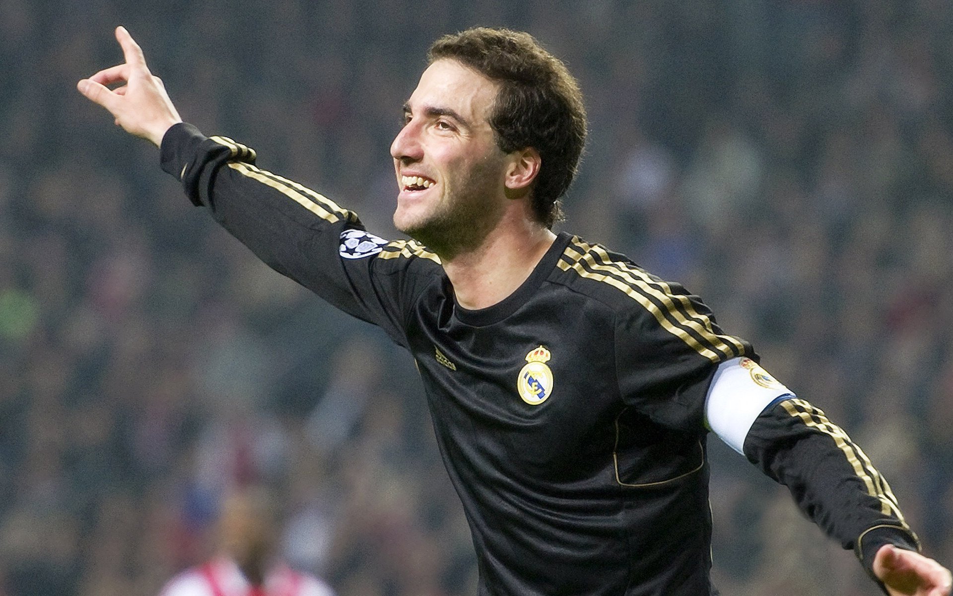 “法甲积分榜持续变动,悬念仍在升温”,法甲积分榜榜