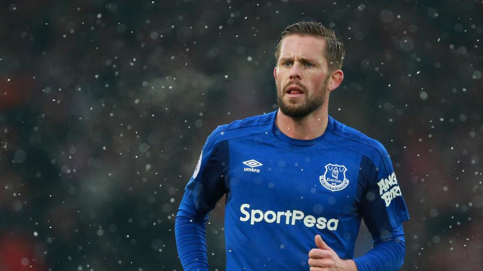 绝杀时刻:欧冠历史上经典的“秒杀”场景,欧冠十大经典对决